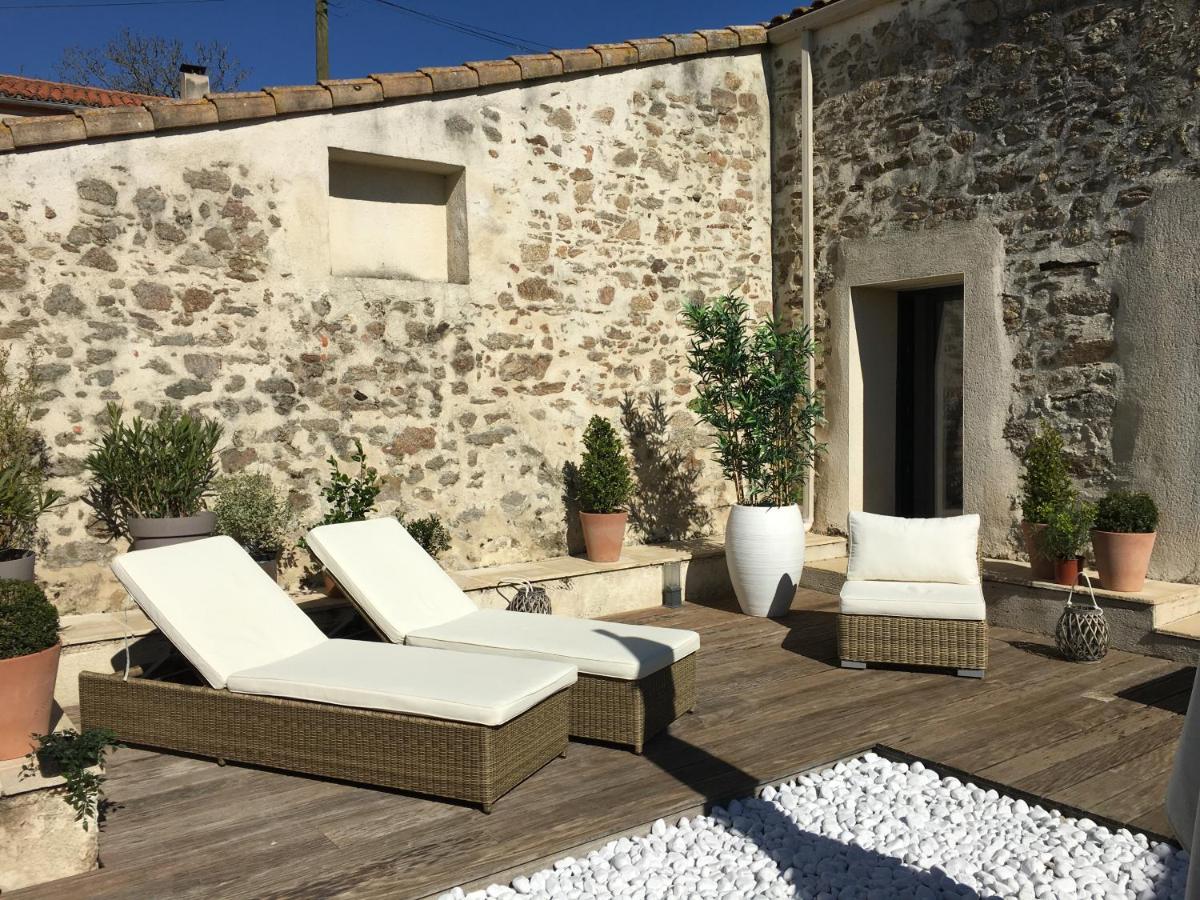 5 Le Plessis - proche du Puy du Fou - suite familiale de luxe - Housity