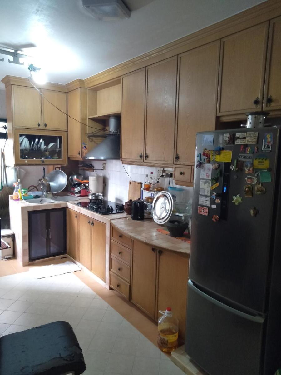 Awesome and Cost Efficient Homestay - Housity