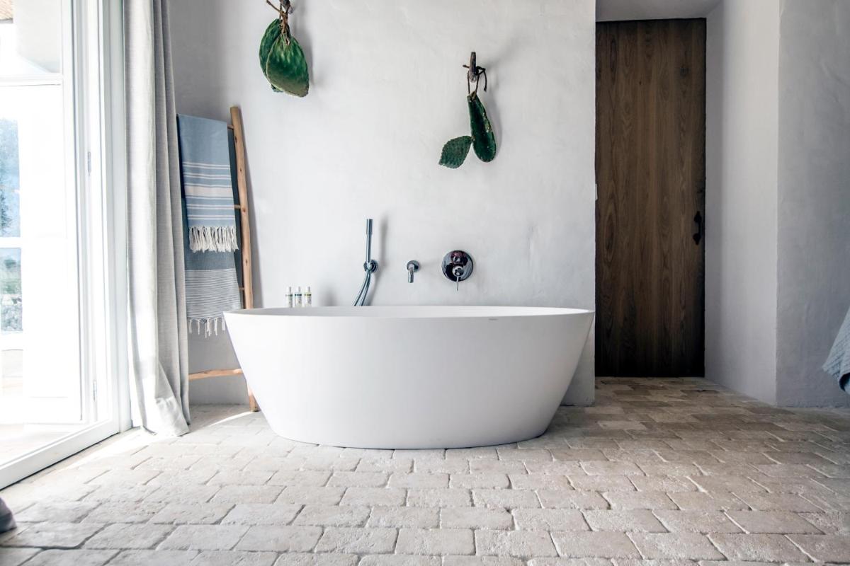 Un baño de Torre Vella Fontenille Menorca