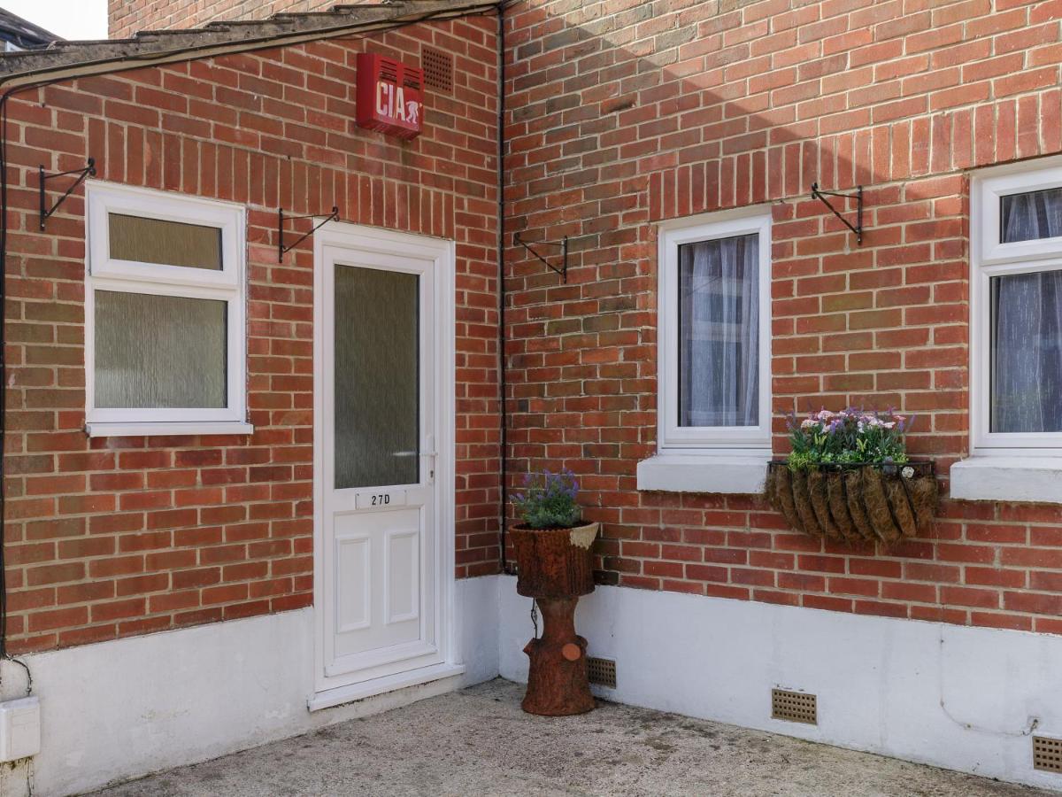 Stopover at LOWCAY APARTMENT D with allocated parking - Housity