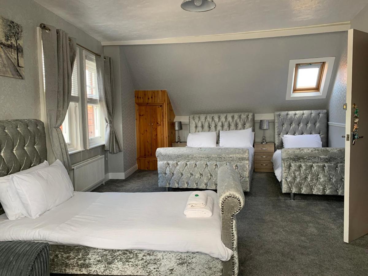 Grosvenor Hotel - Housity