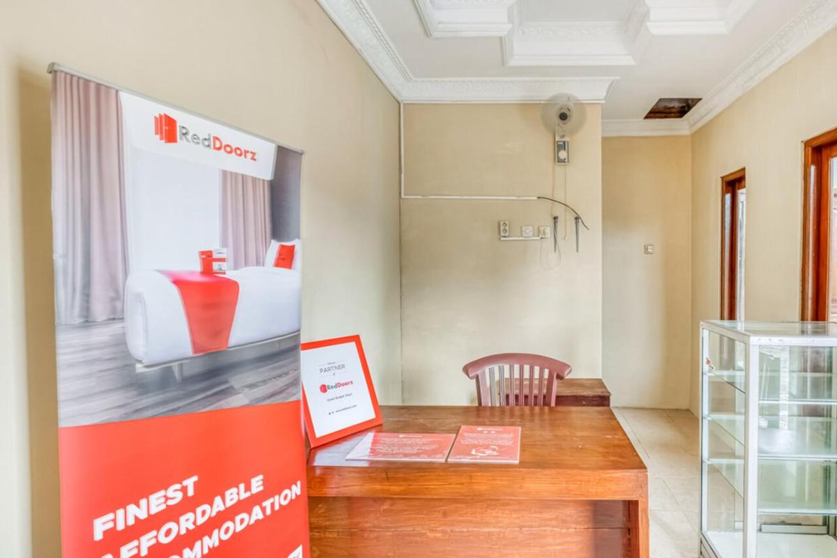 RedDoorz near Wisata Pantai Parangtritis - Housity