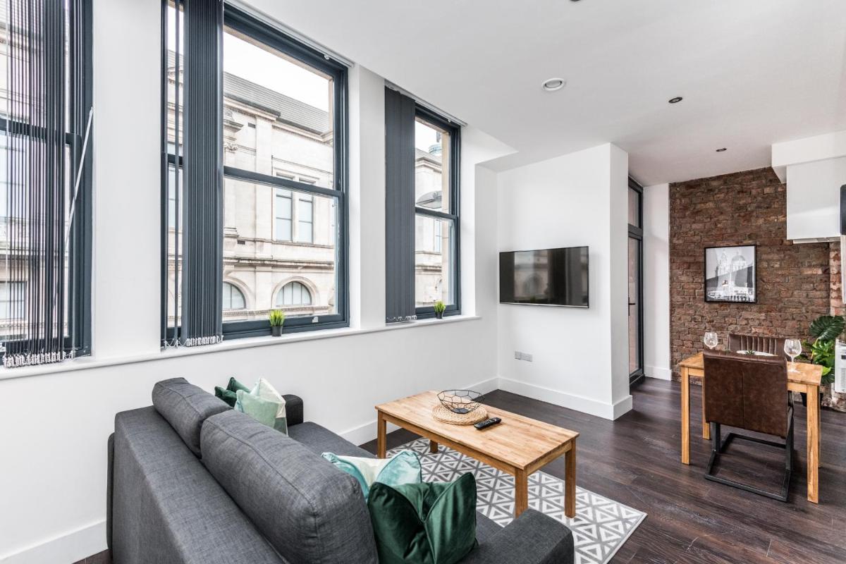 Central Aparthotel by UStay - Housity