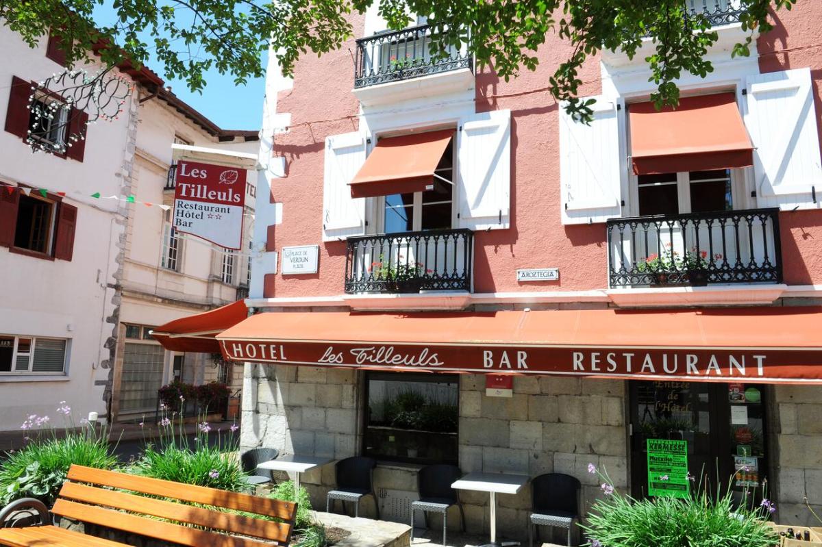 Hotel Les Tilleuls - Housity