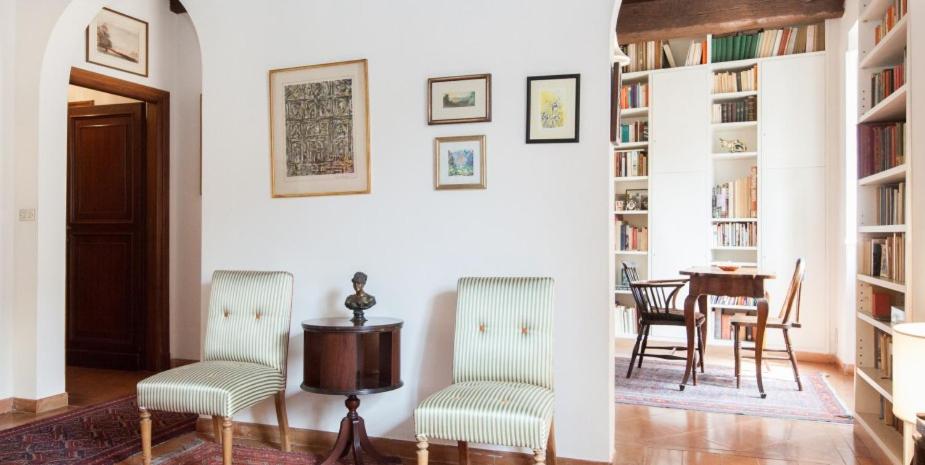 Libri Flat - Housity