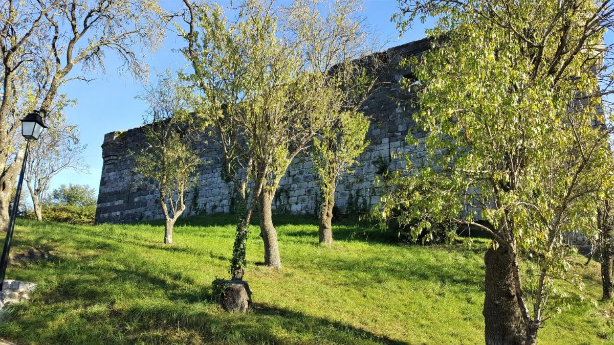 Mountain View Townhouse Quillan - Housity