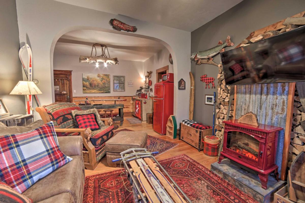 Walk to Waterfront Dtwn Sturgeon Bay Retreat! - Housity