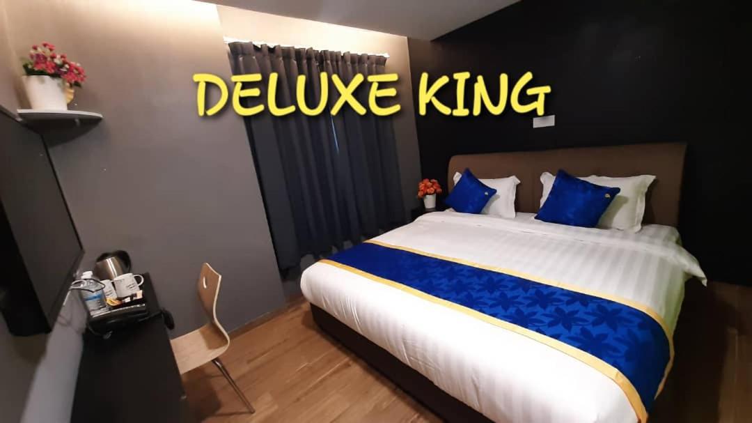 GOOD 9 HOTEL - Bukit Dahlia - Housity
