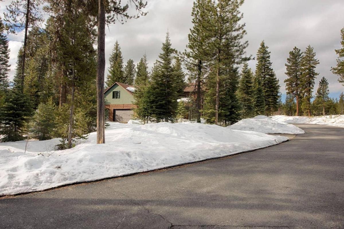 Timbercrest Countryside Estate 437 by Casago - Donerightmanagement - Housity