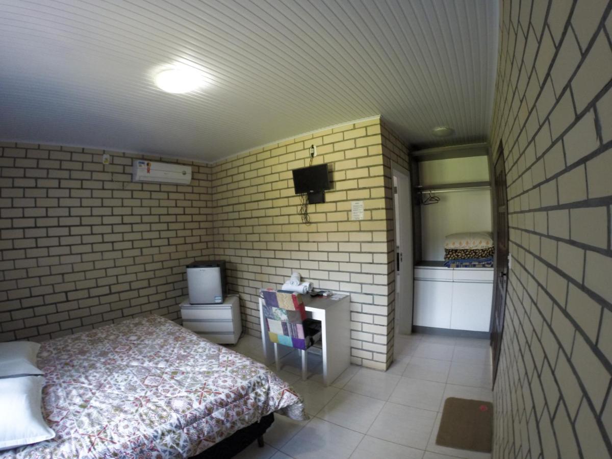 Pousada Parque das Pitangueiras - Housity