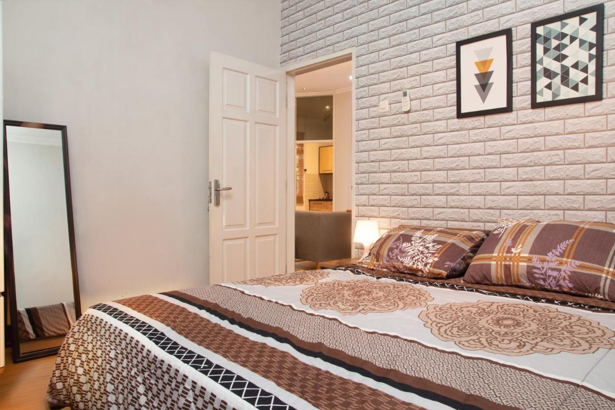 Huning House - 5 Bedrooms - Housity
