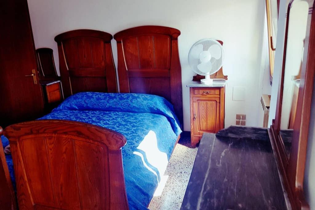LARGE TOP 3 ROOMS FLAT CENTRAL RIALTO - Housity