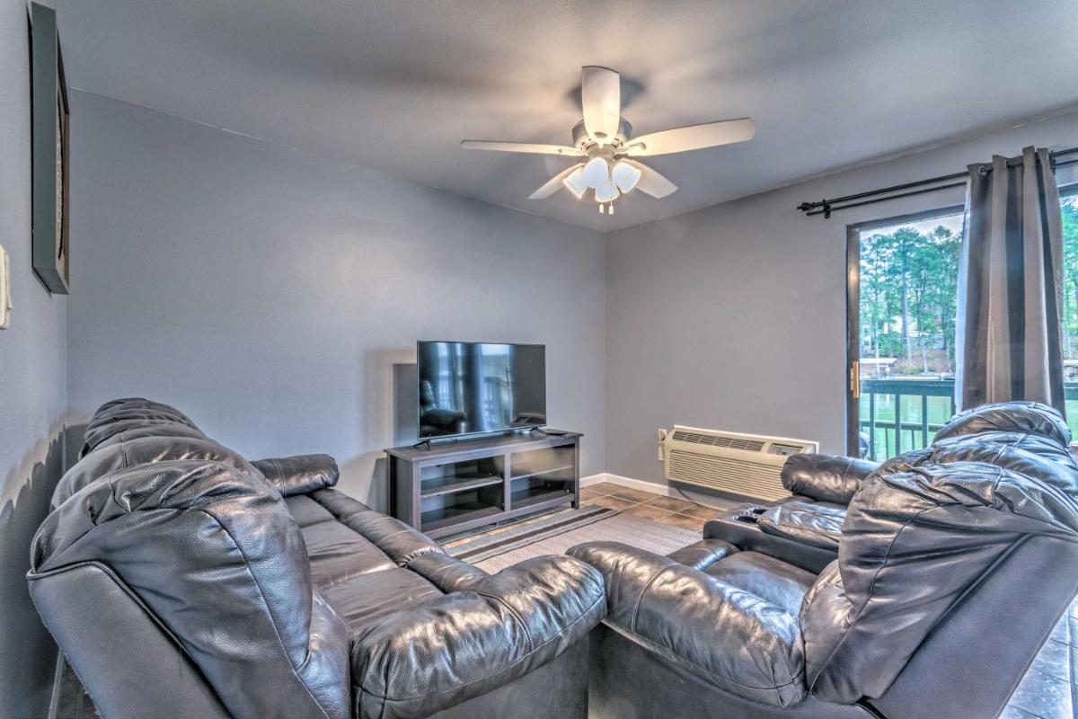 Mod Hot Springs Condo with Dock on Lake Hamilton! - Housity