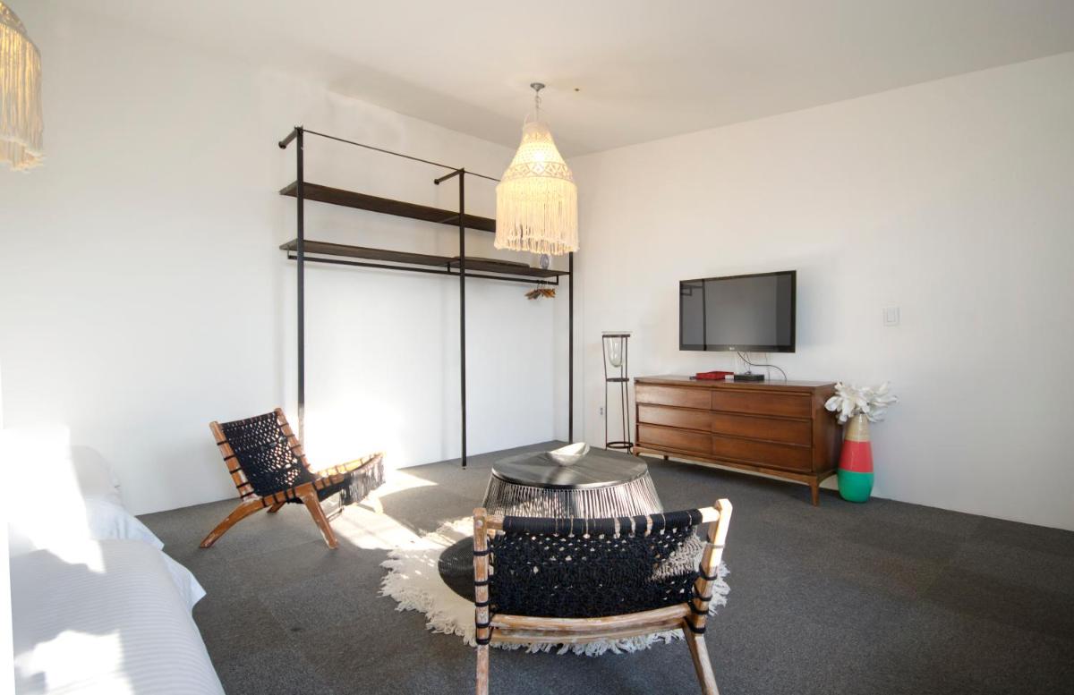 Seoul Loft Apartments - SLA 7 Night Minimum - Housity