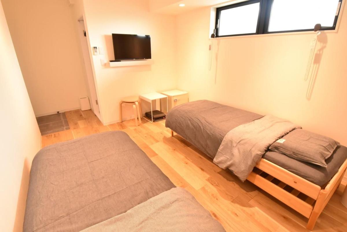 Enzo Due - Housity