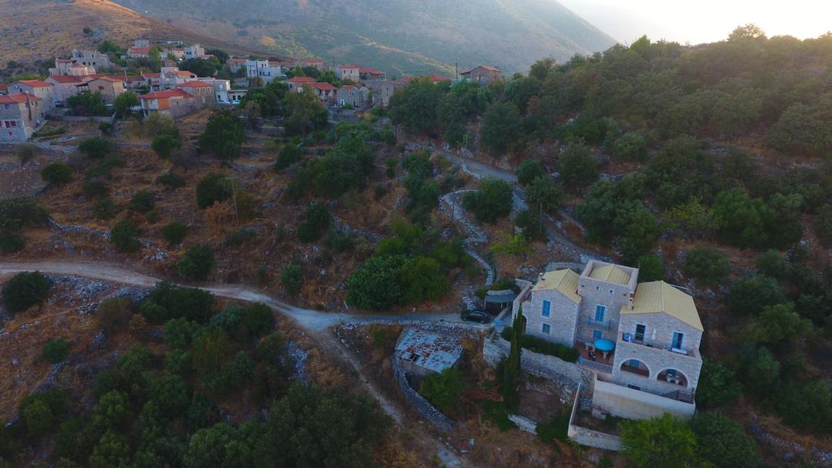 Philothea Guest House Mani Greece - Housity