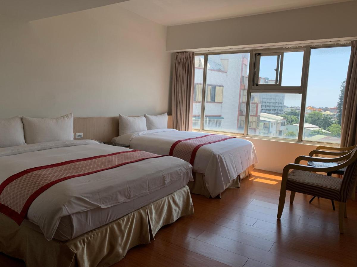 Tai Xiong Hotel - Housity