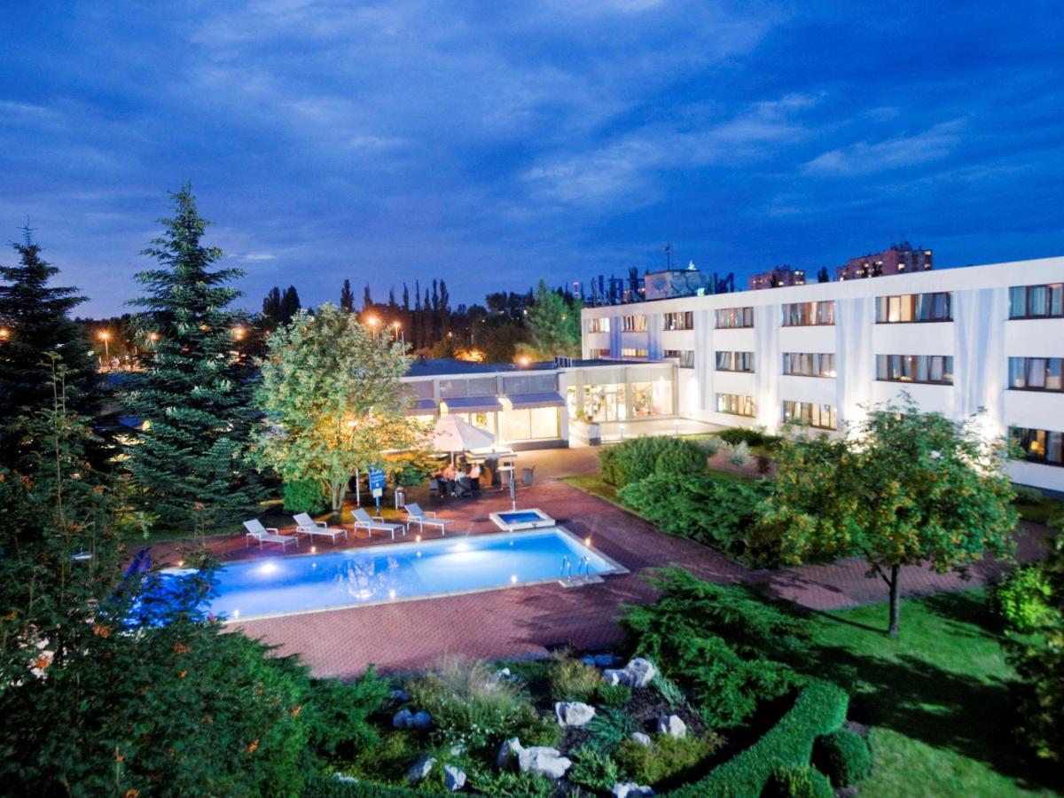 Novotel Poznań Malta - Housity