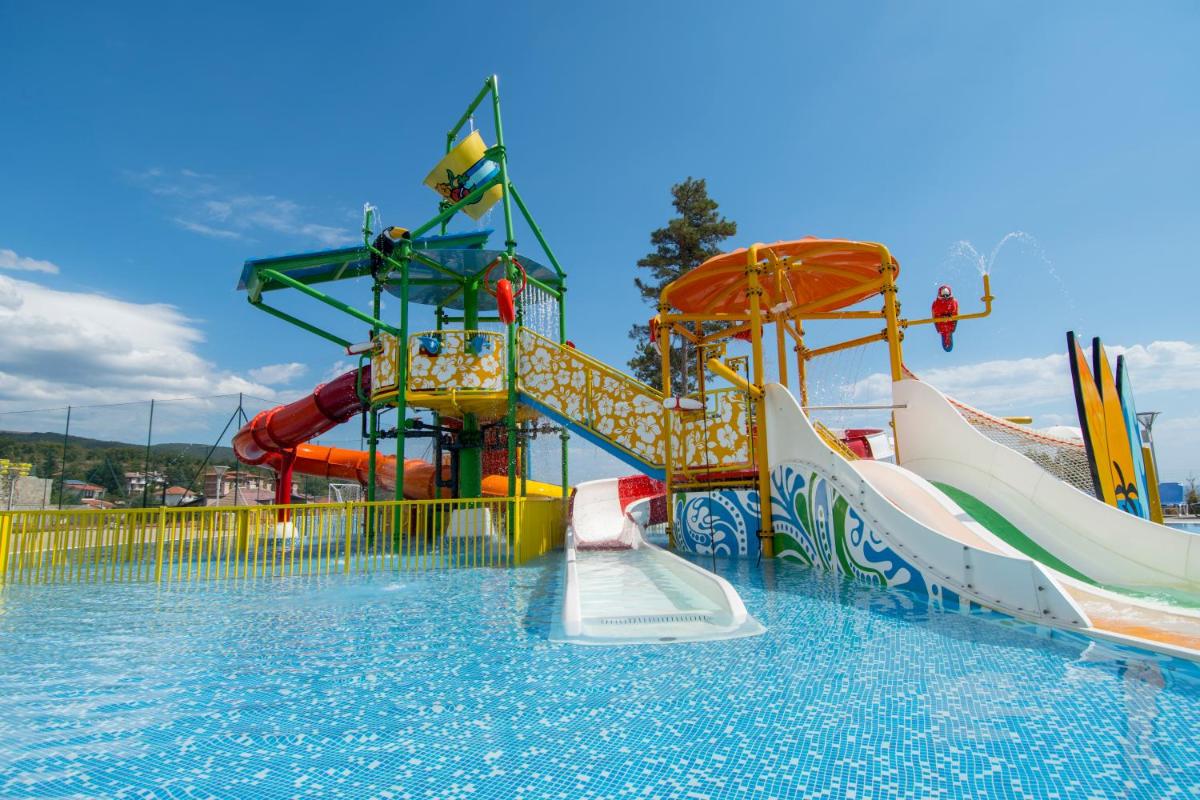 Nevis Resort & Aqua Park - All Inclusive - Housity