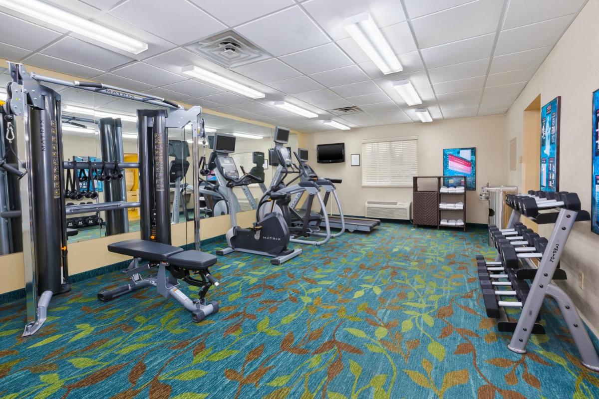 Candlewood Suites Polaris by IHG - Housity