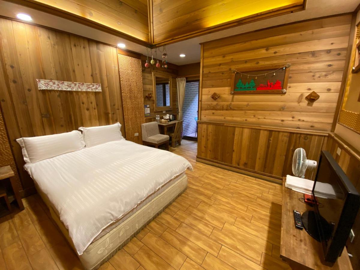 Spring Ground Resort - Housity