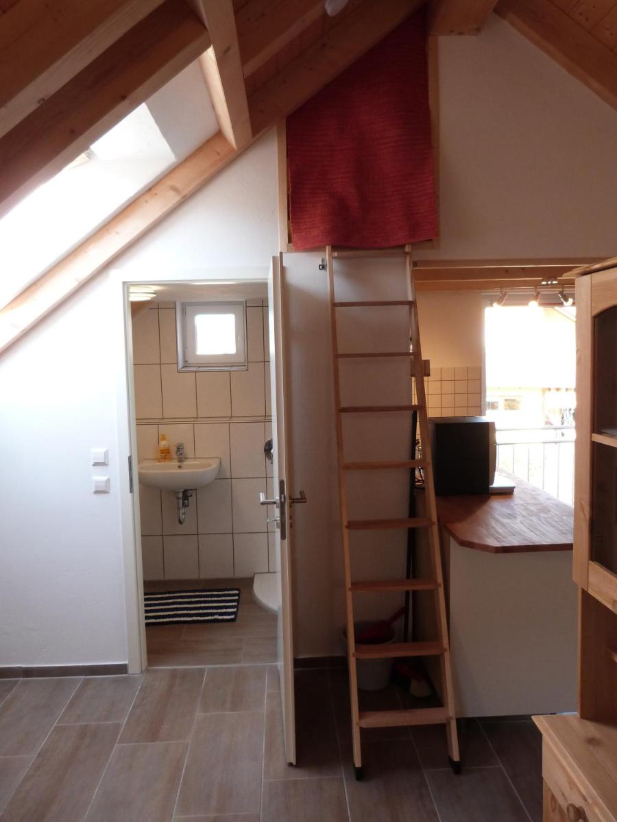 ATELIER IM STADTGARTEN direkt in Rottweil - Housity