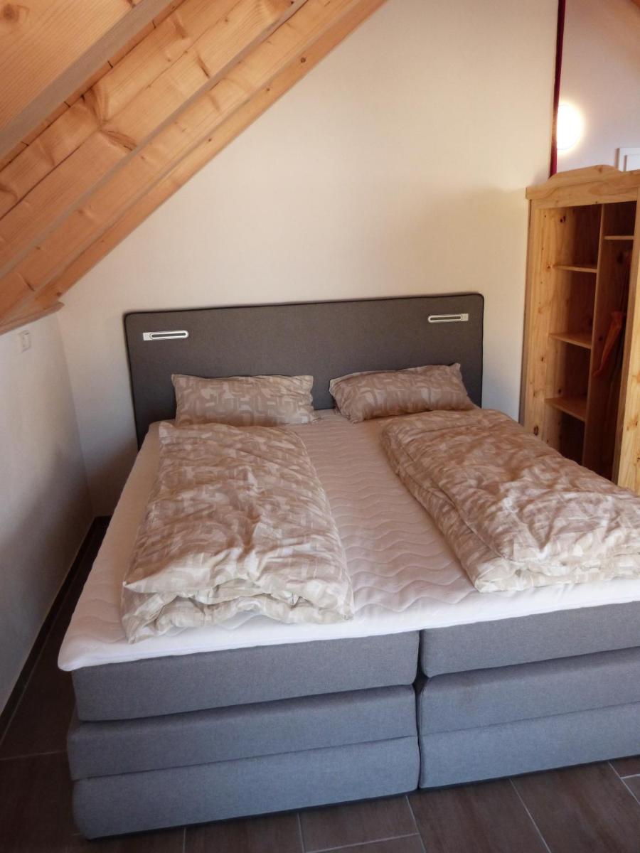 ATELIER IM STADTGARTEN direkt in Rottweil - Housity