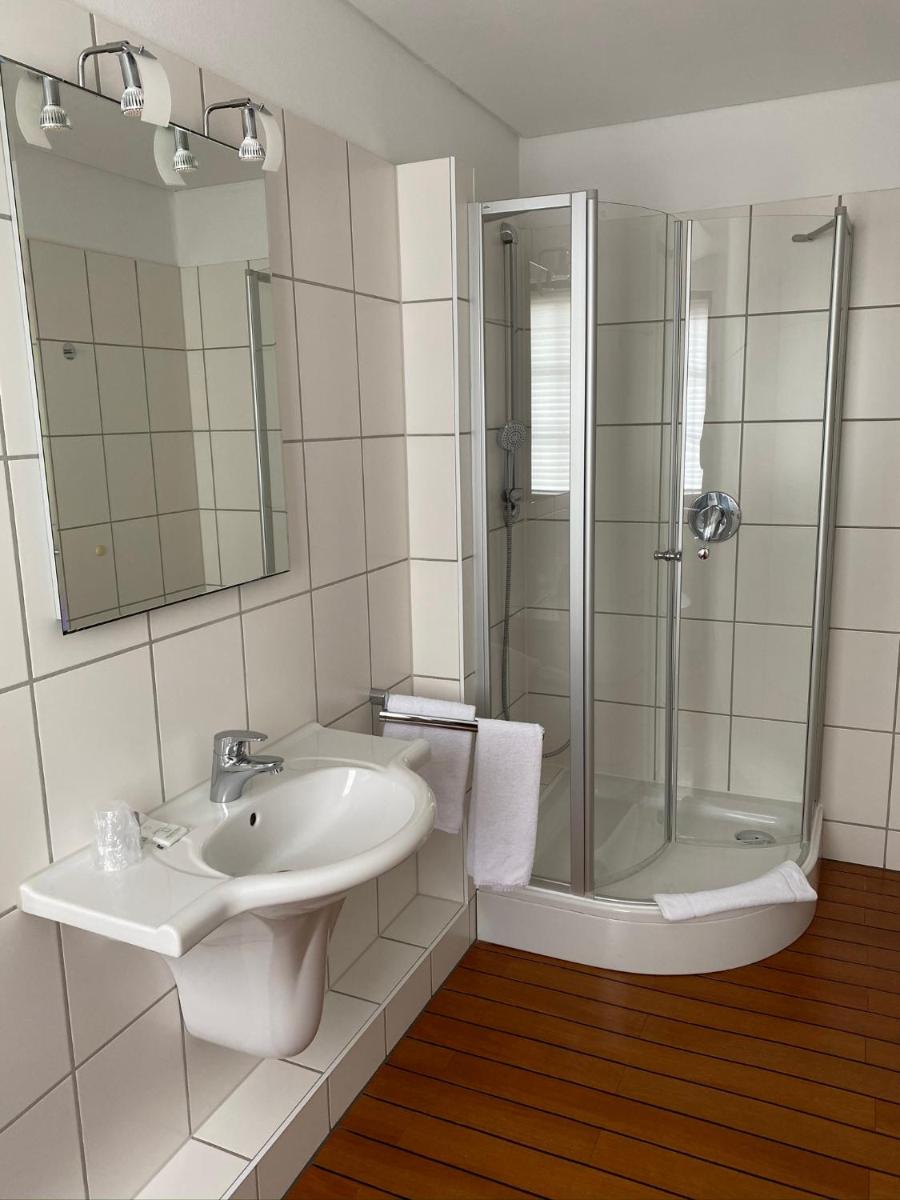 Hotel Kaiserhof - Housity