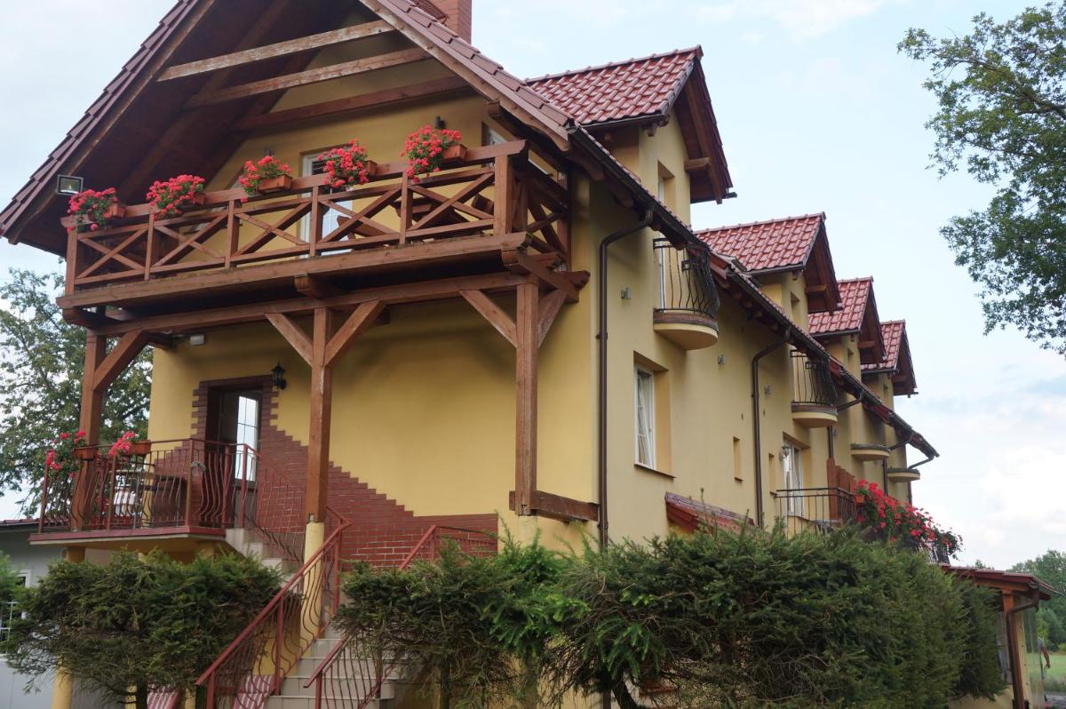 Gospodarstwo agroturystyczne ,, Pod Dębem'' - Housity