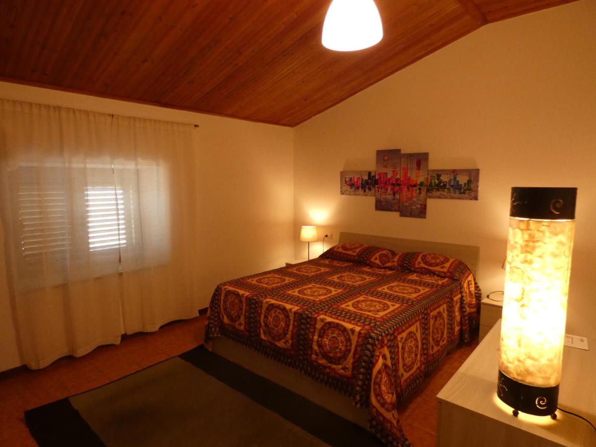 Holiday House - Housity