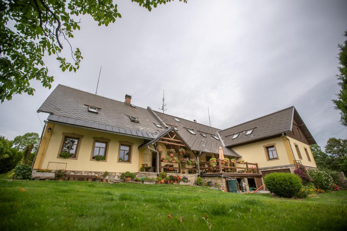 Apartmány Rubínovi - Housity