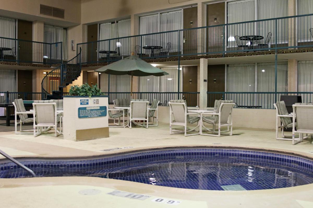 Holiday Inn Alexandria, an IHG Hotel - Housity