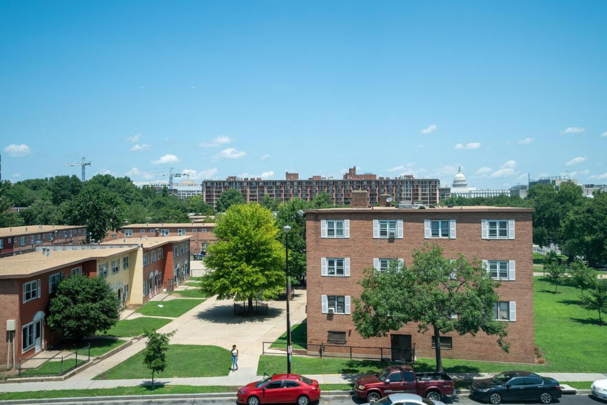 Waterfront s 30 Day Rentals - Housity