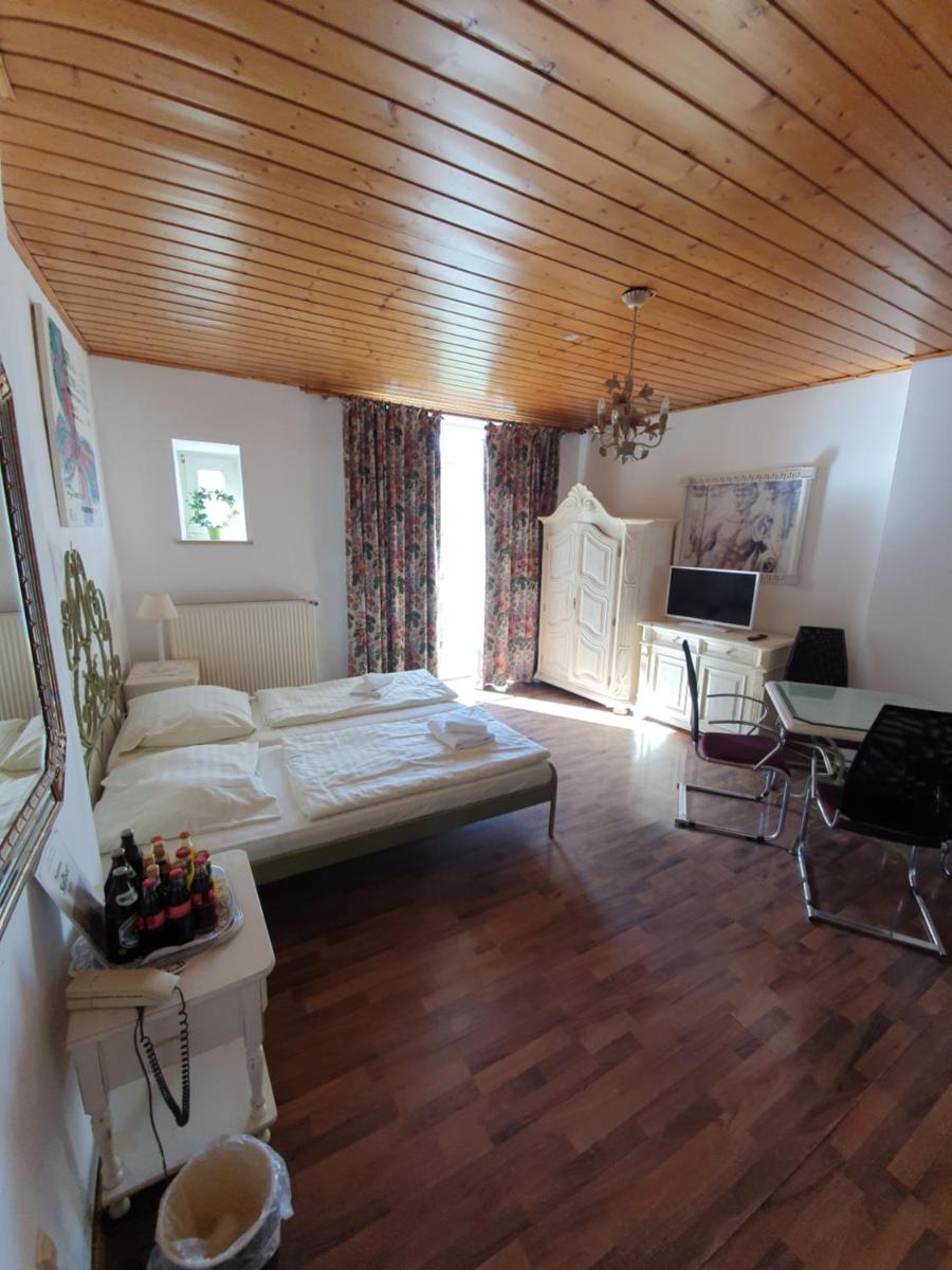 Pension Seibel - Housity