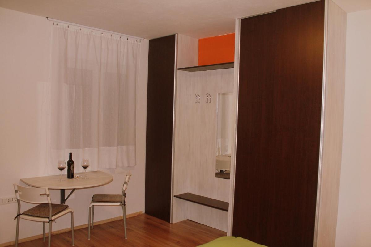 Apartment Studio Fuart - Housity
