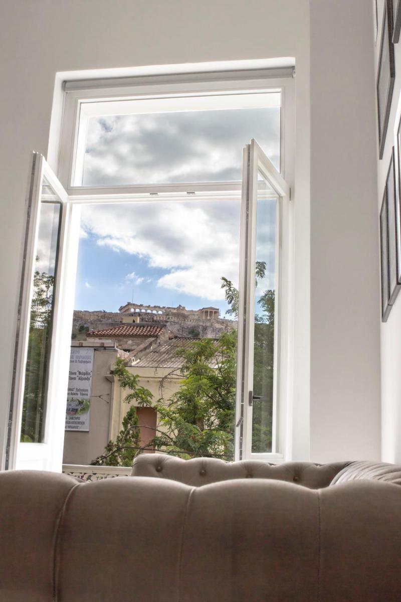 Azelia Suites - Acropolis View - Housity