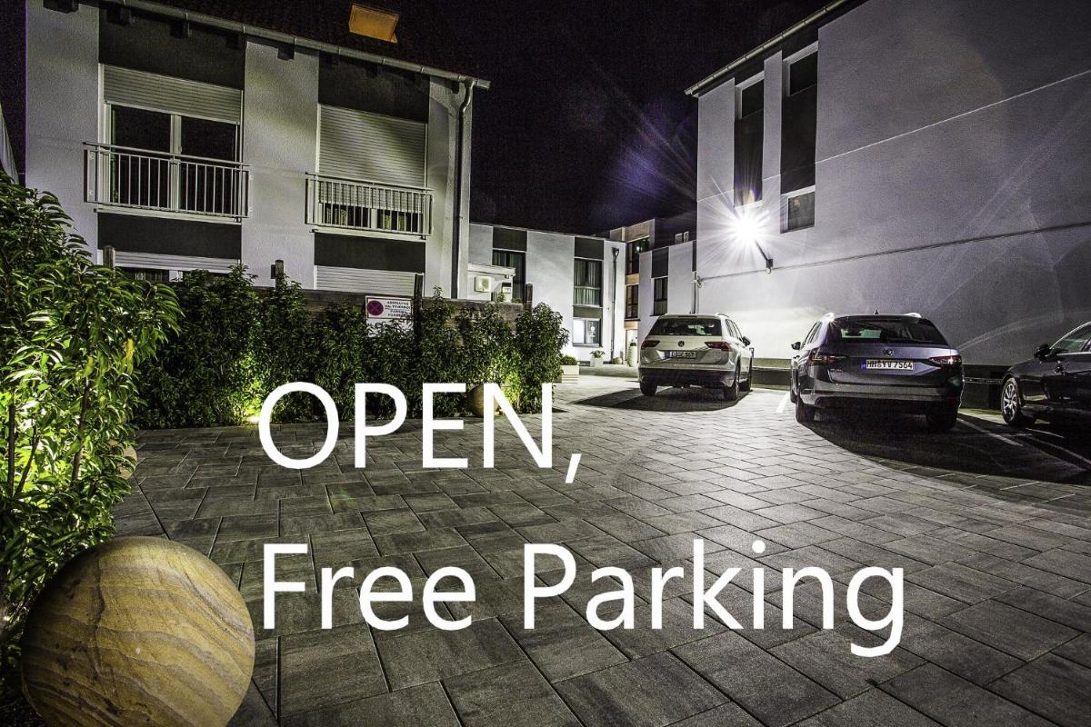 Naam Hotel & Apartments Frankfurt City-Messe Airport - Housity