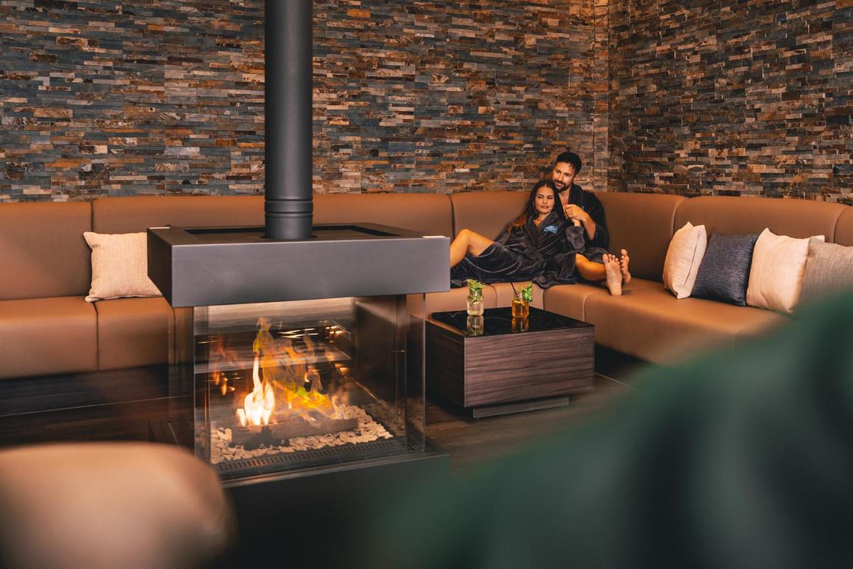 Ein Sitzbereich in der Unterkunft Hotel Gran BelVeder & Ostsee Therme Resort & Spa