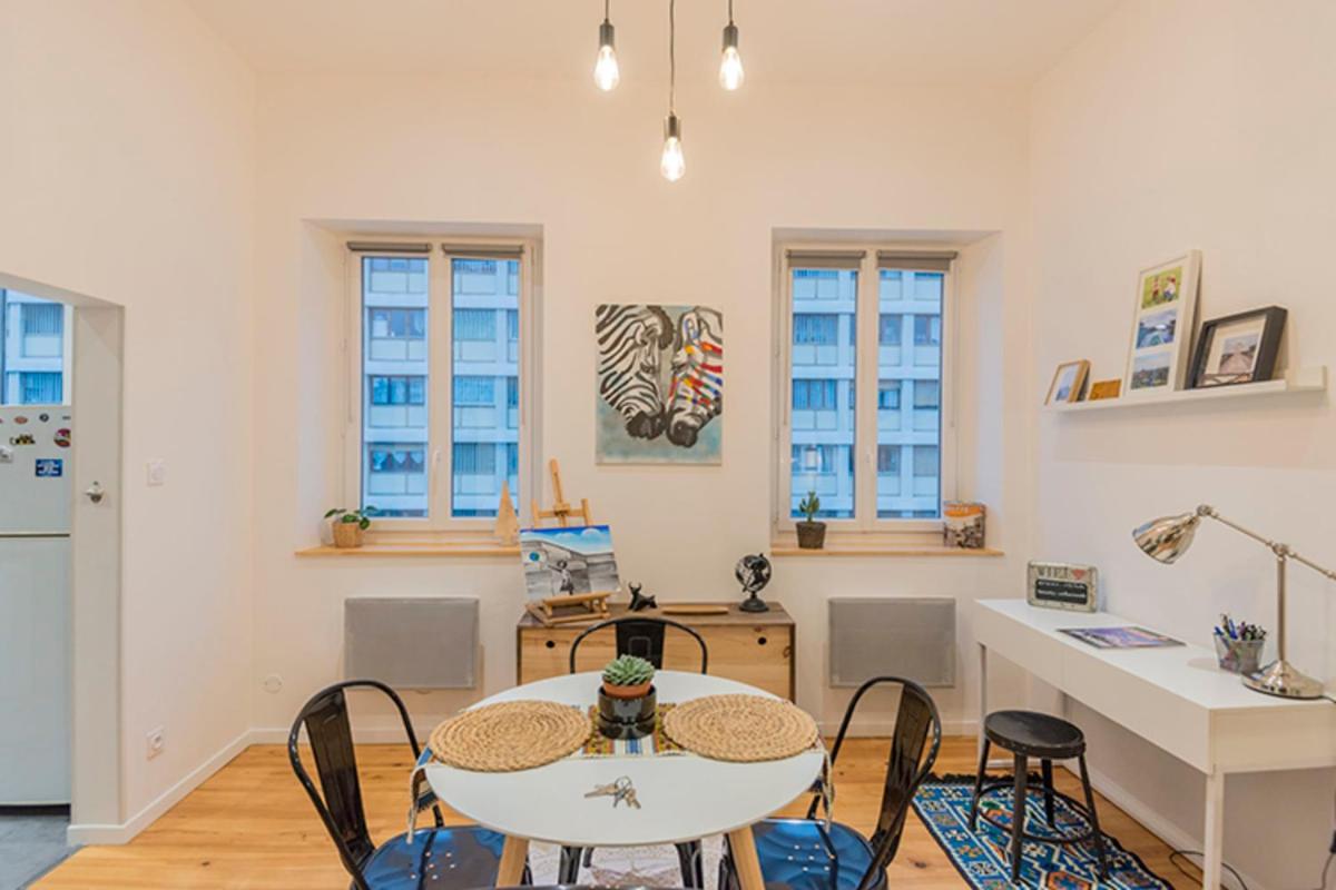 Design And Air Conditioned Apartment - Housity