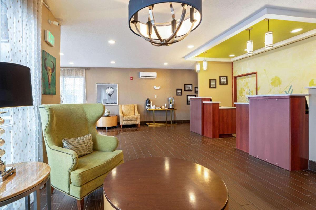La Quinta by Wyndham Boise Airport - Housity