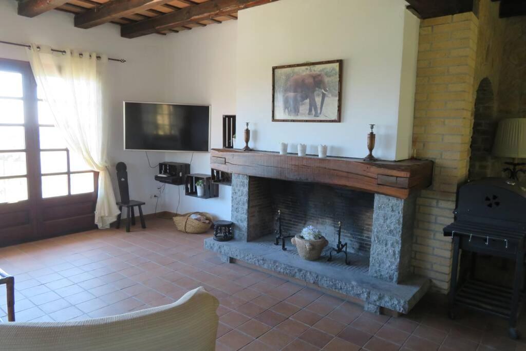 Suitetrails - Rustic house in Gualta.