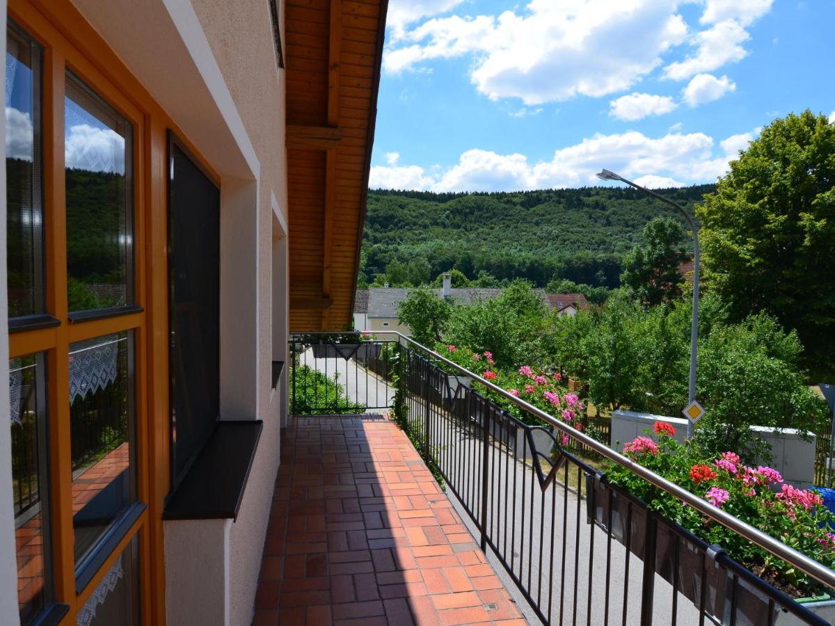 Wohnung mit eigener Terrasse in Prunn - Housity