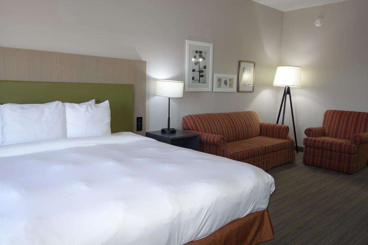 Country Inn & Suites by Radisson, Round Rock, TX - Housity