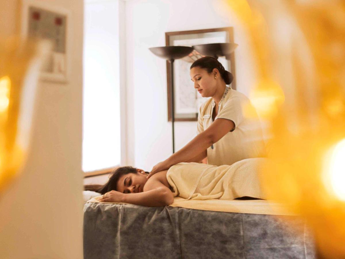 Novotel Mumbai Juhu Beach - Housity