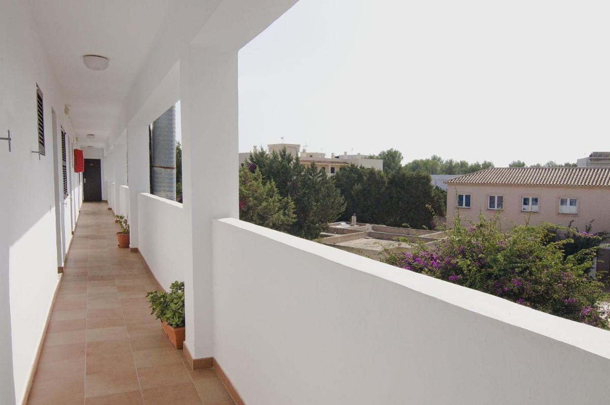 Apartamentos Pou Des Pujols - Housity