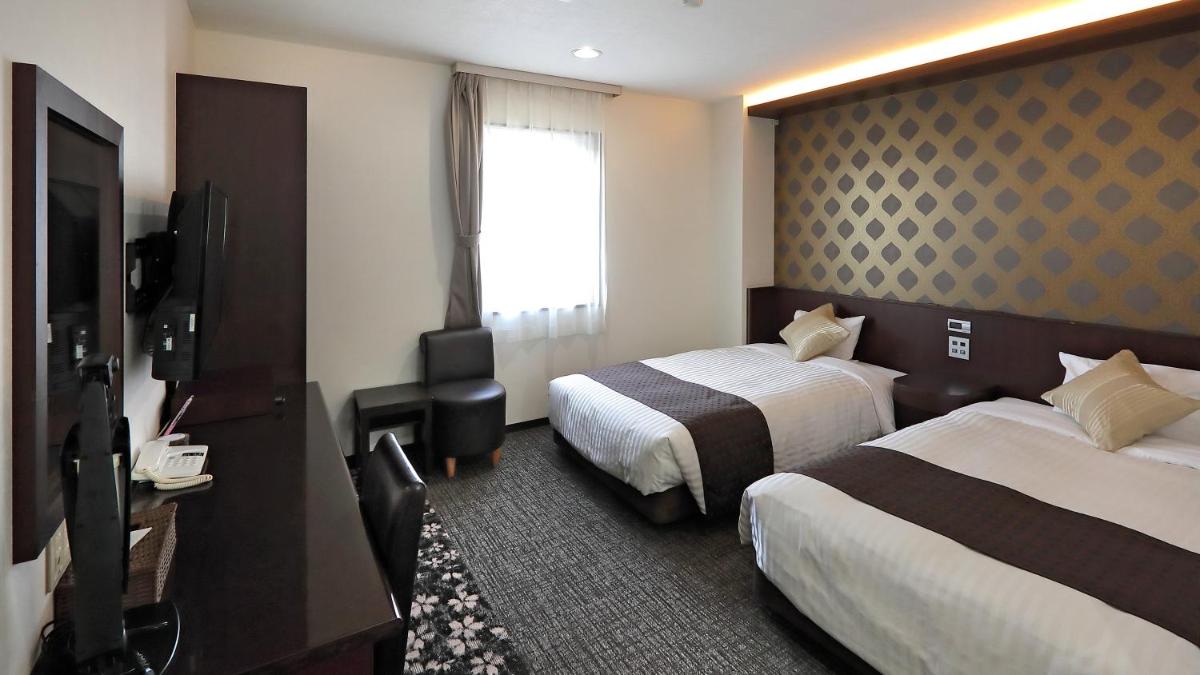 Hotel Annex Inn - Housity