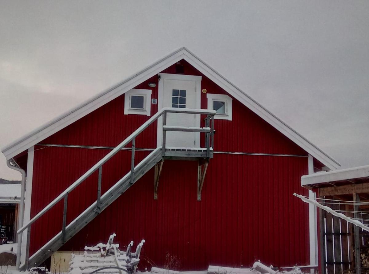 Lägenhet på landet - Housity