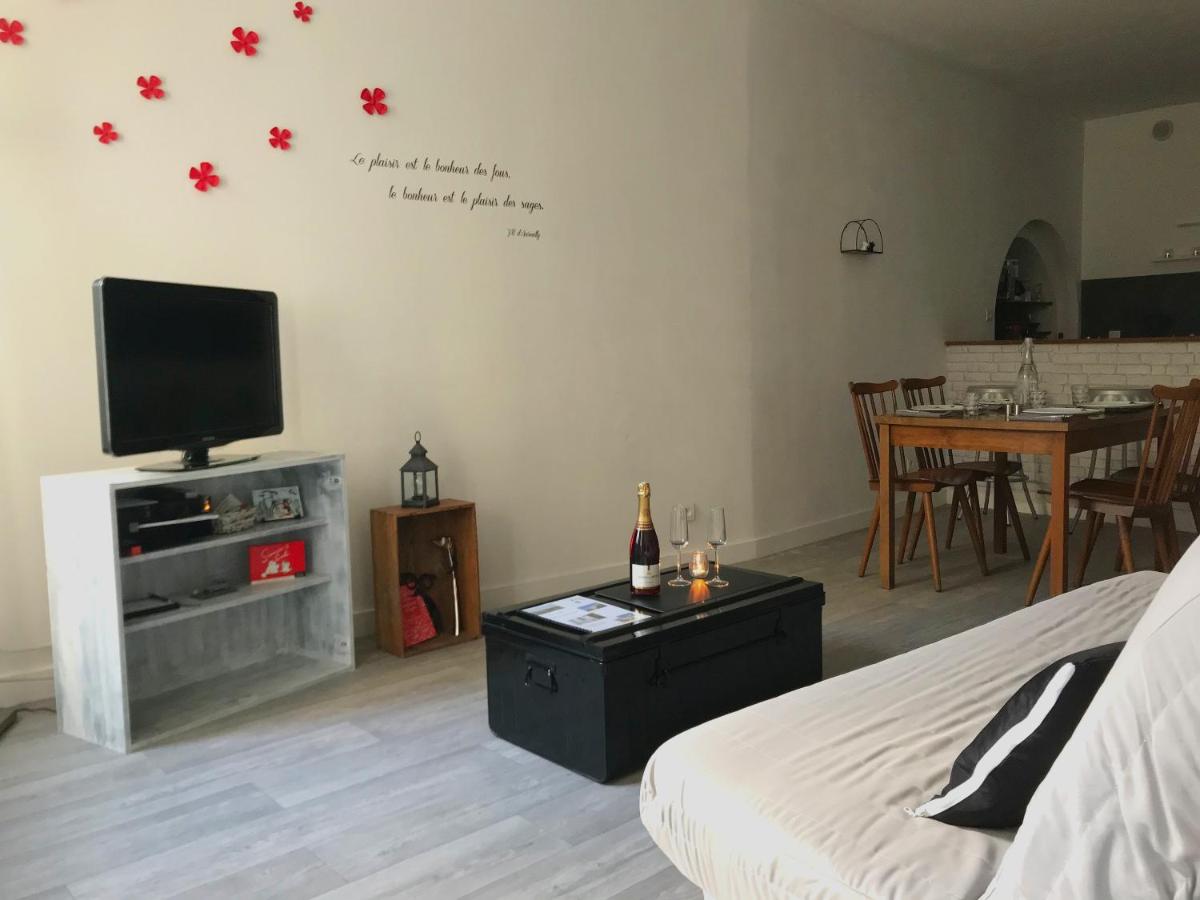 Le Logis, au cœur de la ville à l'ascension du château ! - Housity