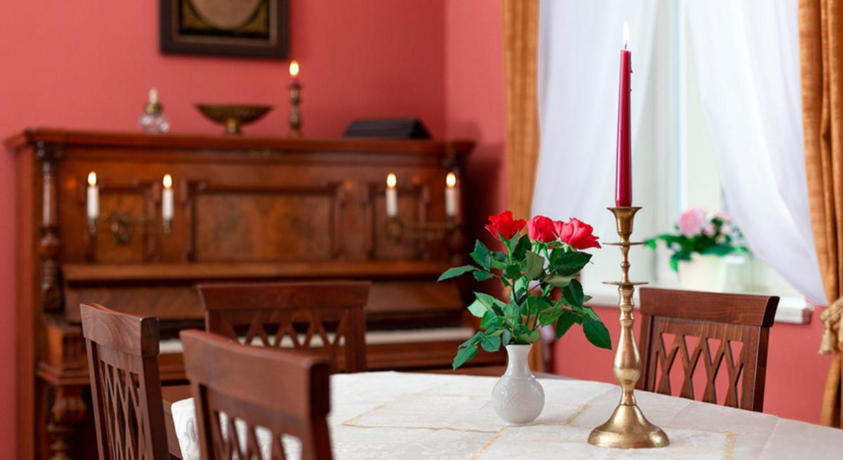 Villa Hierschel Droyßig - Housity