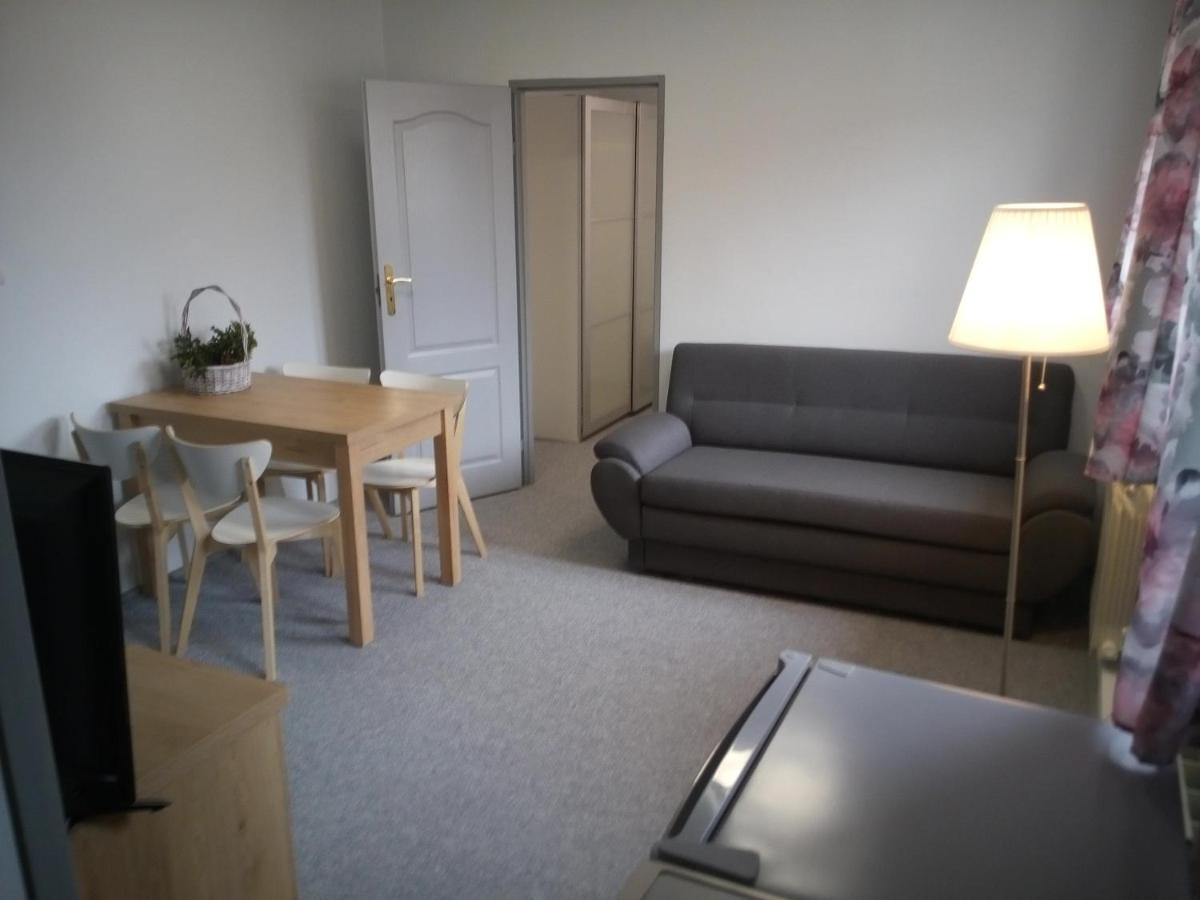 Apartamenty i pokoje Pluszak - Housity